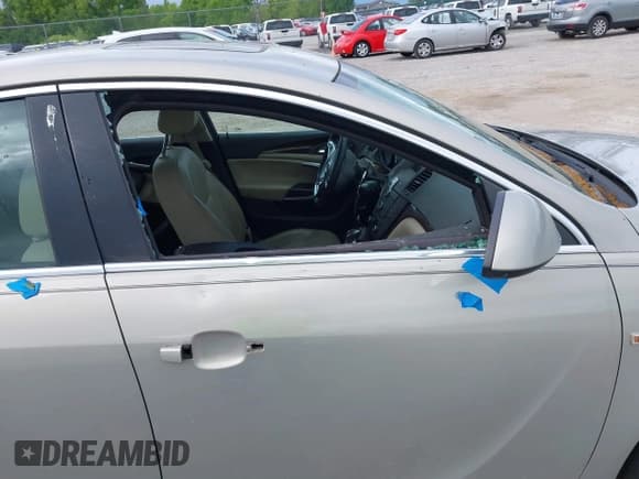 ✅ 2011 Buick Regal CXL RL2 • VIN: W04GP5EC3B1138374 • Lot: 42220191. Wystawiony na IAAI z przebiegiem 128 343 mil. Bezpłatny archiwum sprzedaży aukcyjnych z USA i szczegółowy raport historii pojazdu na DreamBid. Zdjęcie 6.