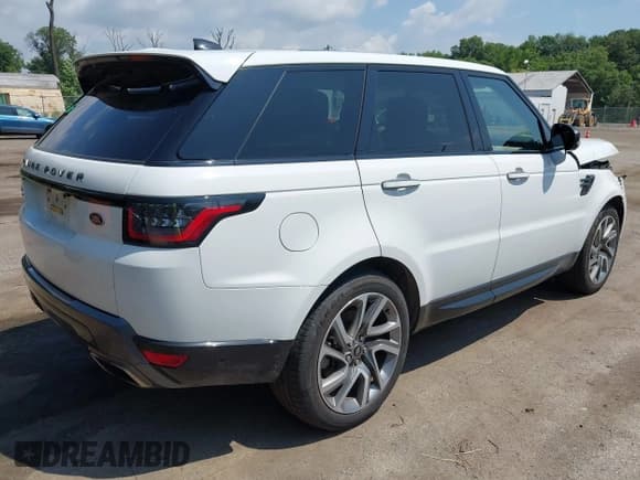 ✅ 2022 Land Rover Range Rover Sport HSE Silver Edition • VIN: SALWR2SU5NA797612 • Lot: 42693271. Listed on IAAI with 73,773 mi. Free auction sales archive from the USA and detailed vehicle history report at DreamBid. Image 4.