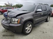 ✅ 2011 Chevrolet Suburban LTZ • VIN: 1GNSKKE32BR199155 • Lot: 73560124. Wystawiony na Copart z przebiegiem 204 927 mil. Bezpłatny archiwum sprzedaży aukcyjnych z USA i szczegółowy raport historii pojazdu na DreamBid. Zdjęcie 1.