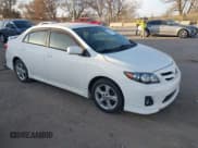 ✅ 2011 Toyota Corolla L • VIN: 2T1BU4EE1BC751044 • Lot: 43721141. Wystawiony na IAAI z przebiegiem 258 009 mil. Bezpłatny archiwum sprzedaży aukcyjnych z USA i szczegółowy raport historii pojazdu na DreamBid. Zdjęcie 1.