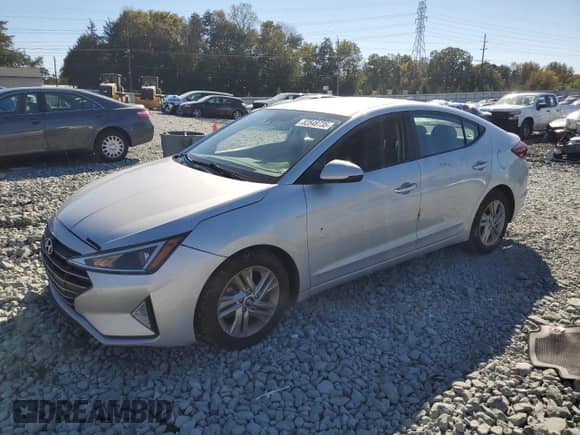 2019 Hyundai Elantra Limited with VIN KMHD84LF6KU812945, listed as a Copart auction lot 82548735 with 104,127 mi miles and Salvage title. Bid and sale history available at DreamBid. Image 1.