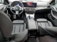 ✅ 2022 BMW i4 M50 • VIN: WBY33AW07NFM42326 • Lot: 43017165. Wystawiony na Copart z przebiegiem 48 678 mil. Bezpłatny archiwum sprzedaży aukcyjnych z USA i szczegółowy raport historii pojazdu na DreamBid. Zdjęcie 8.