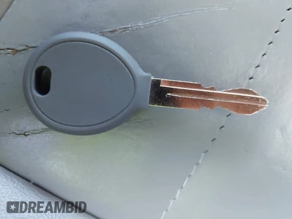 ✅ 2006 Dodge Charger R/T • VIN: 2B3LA53H76H335447 • Лот: 43498834. Опубликован ранее на IAAI с пробегом 145 173 миль. Бесплатный доступ к архиву аукционных продаж из США и подробный отчёт об истории автомобиля на DreamBid. Изображение 11.