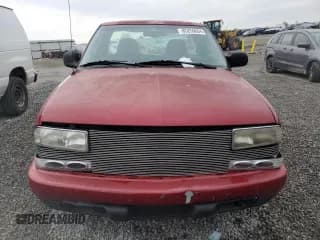 ✅ 1998 Chevrolet S-10 LS • VIN: 1GCCS1449W8119105 • Лот: 85256604. Опубликован ранее на Copart с пробегом 247 411 миль. Бесплатный доступ к архиву аукционных продаж из США и подробный отчёт об истории автомобиля на DreamBid. Изображение 5.
