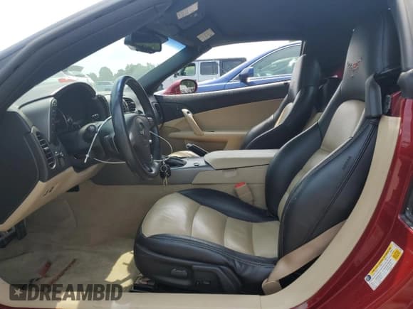 ✅ 2007 Chevrolet Corvette • VIN: 1G1YY36U075118563 • Lot: 59271275. Listed on Copart with 62,467 mi. Free auction sales archive from the USA and detailed vehicle history report at DreamBid. Image 7.