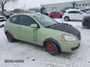✅ 2010 Hyundai Accent L • VIN: KMHCN3BC2AU166579 • Лот: 45977305. Опубликован ранее на Copart с пробегом 326 884 миль. Бесплатный доступ к архиву аукционных продаж из США и подробный отчёт об истории автомобиля на DreamBid. Изображение 4.