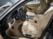 ✅ 2013 BMW 3 Series ActiveHybrid 3 • VIN: WBA3F9C57DF483803 • Лот: 93496005. Опубликован ранее на Copart с пробегом 115 468 миль. Бесплатный доступ к архиву аукционных продаж из США и подробный отчёт об истории автомобиля на DreamBid. Изображение 7.