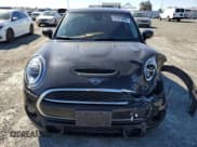✅ 2020 MINI Hardtop 4 Door Cooper S • VIN: WMWXU9C02L2M14745 • Lot: 81972695. Listed on Copart with 53,082 mi. Free auction sales archive from the USA and detailed vehicle history report at DreamBid. Image 5.
