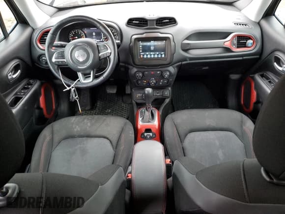 ✅ 2020 Jeep Renegade Trailhawk • VIN: ZACNJBC19LPL42478 • Lot: 55299935. Listed on Copart with 42,355 mi. Free auction sales archive from the USA and detailed vehicle history report at DreamBid. Image 8.