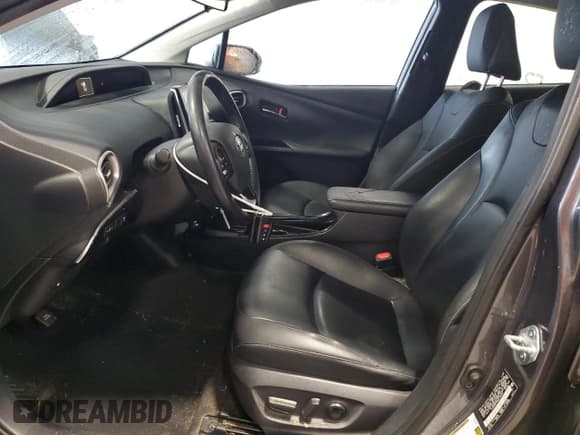 ✅ 2021 Toyota Prius XLE • VIN: JTDKAMFP6M3174970 • Lot: 85478855. Listed on Copart with 69,387 mi. Free auction sales archive from the USA and detailed vehicle history report at DreamBid. Image 7.