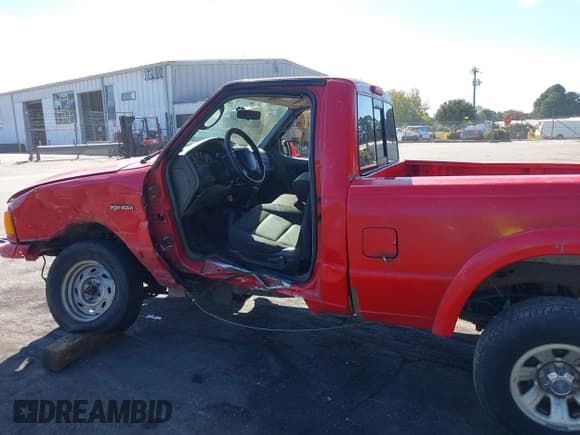 ✅ 2004 Ford Ranger XL • VIN: 1FTYR10U34TA02427 • Lot: 43383301. Listed on IAAI with Not provided. Free auction sales archive from the USA and detailed vehicle history report at DreamBid. Image 14.