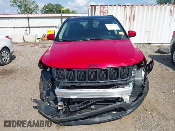 ✅ 2021 Jeep Compass Latitude • VIN: 3C4NJDBB5MT603608 • Lot: 40036775. Listed on IAAI with 61,257 mi. Free auction sales archive from the USA and detailed vehicle history report at DreamBid. Image 13.