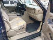 ✅ 2005 GMC Yukon XL SLT • VIN: 1GKEC16ZX5R121229 • Lot: 42069323. Listed on IAAI with Not provided. Free auction sales archive from the USA and detailed vehicle history report at DreamBid. Image 5.