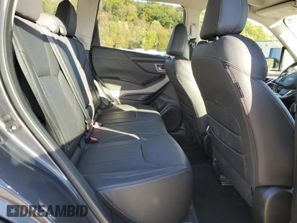 ✅ 2024 Subaru Forester Limited • VIN: JF2SKAKC2RH439233 • Лот: 86292625. Опубликован ранее на Copart с пробегом 48 752 миль. Бесплатный доступ к архиву аукционных продаж из США и подробный отчёт об истории автомобиля на DreamBid. Изображение 11.