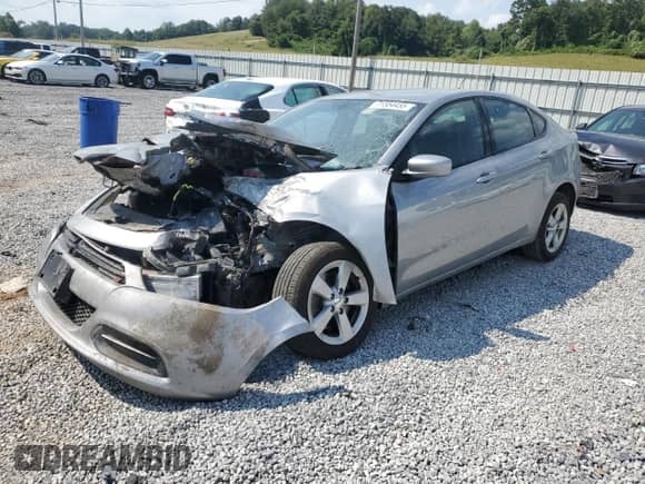 2015 Dodge Dart SXT с VIN 1C3CDFBB4FD275279, выставлен на аукционе Copart как лот 71554455 с пробегом Не указан миль и Списание • Salvage title. История ставок и продаж доступна на DreamBid. Изображение 1.