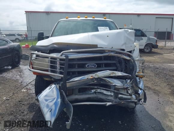 ✅ 1999 Ford F-250 XL • VIN: 1FTNX20F0XEB45991 • Lot: 42733999. Listed on IAAI with 309,363 mi. Free auction sales archive from the USA and detailed vehicle history report at DreamBid. Image 12.