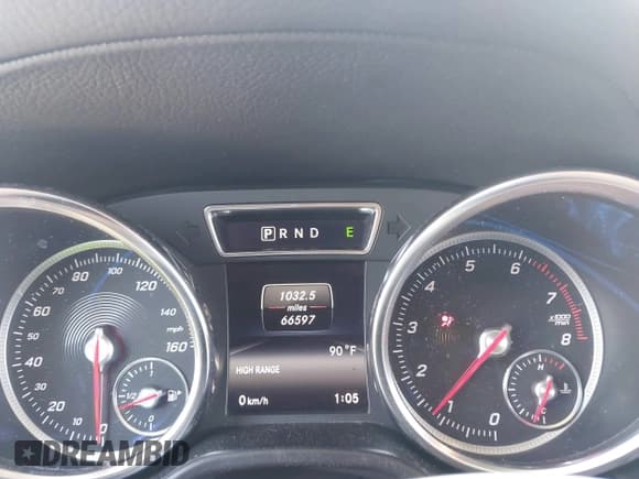 ✅ 2018 Mercedes-Benz G • VIN: WDCYC3KH1JX294493 • Lot: 42166199. Listed on IAAI with 66,597 mi. Free auction sales archive from the USA and detailed vehicle history report at DreamBid. Image 7.