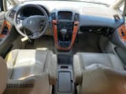 ✅ 2001 Lexus RX 300 • VIN: JTJGF10UX10086857 • Lot: 63263585. Listed on Copart with 258,898 mi. Free auction sales archive from the USA and detailed vehicle history report at DreamBid. Image 8.