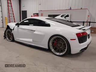 ✅ 2018 Audi R8 V10 • VIN: WUABAAFX1J7901910 • Lot: 43304276. Listed on IAAI with Not provided. Free auction sales archive from the USA and detailed vehicle history report at DreamBid. Image 3.