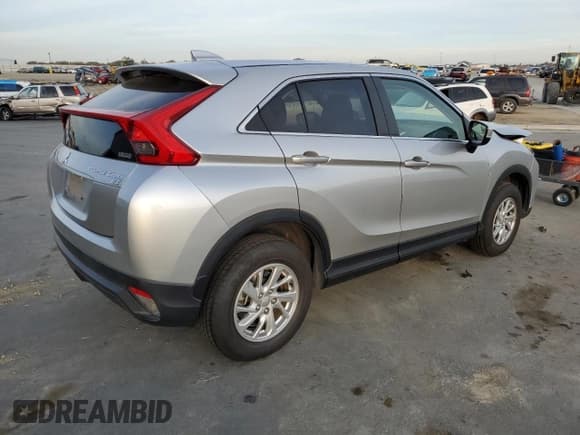 ✅ 2019 Mitsubishi Eclipse Cross ES • VIN: JA4AT3AA5KZ032892 • Lot: 68562822. Listed on Copart with 48,044 mi. Free auction sales archive from the USA and detailed vehicle history report at DreamBid. Image 3.