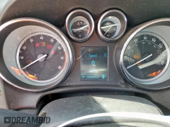 ✅ 2013 Buick Verano • VIN: 1G4PP5SK4D4204008 • Lot: 86846525. Wystawiony na Copart z przebiegiem 169 404 mil. Bezpłatny archiwum sprzedaży aukcyjnych z USA i szczegółowy raport historii pojazdu na DreamBid. Zdjęcie 9.