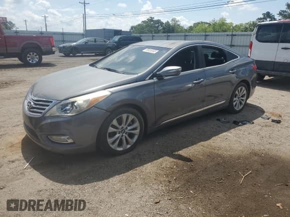 ✅ 2013 Hyundai Azera • VIN: KMHFG4JG6DA267440 • Лот: 55938985. Опубликован ранее на Copart с пробегом 76 692 миль. Бесплатный доступ к архиву аукционных продаж из США и подробный отчёт об истории автомобиля на DreamBid. Изображение 1.