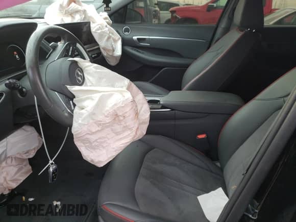 ✅ 2020 Hyundai Sonata SEL Plus • VIN: 5NPEJ4J29LH037341 • Lot: 36246953. Wystawiony na Copart z przebiegiem 37 735 mil mil. Skorzystaj z bezpłatnego archiwum sprzedaży aukcyjnych z USA i zobacz szczegółowy raport historii pojazdu na DreamBid. Zdjęcie 7.