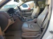 ✅ 2015 GMC Acadia Denali • VIN: 1GKKVTKD4FJ234046 • Lot: 90331885. Listed on Copart with 133,089 mi. Free auction sales archive from the USA and detailed vehicle history report at DreamBid. Image 7.