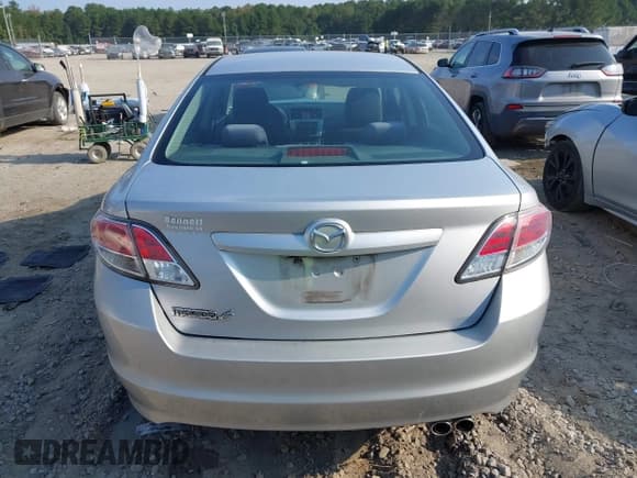 ✅ 2012 Mazda 6 i Touring • VIN: 1YVHZ8DH9C5M35477 • Лот: 43228051. Опубликован ранее на IAAI с пробегом 205 038 миль. Бесплатный доступ к архиву аукционных продаж из США и подробный отчёт об истории автомобиля на DreamBid. Изображение 16.