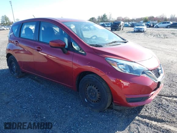✅ 2017 Nissan Note SV • VIN: 3N1CE2CPXHL370618 • Lot: 41832326. Wystawiony na IAAI z przebiegiem 135 579 mil. Bezpłatny archiwum sprzedaży aukcyjnych z USA i szczegółowy raport historii pojazdu na DreamBid. Zdjęcie 1.