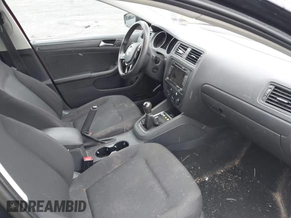 ✅ 2015 Volkswagen Jetta S • VIN: 3VW1K7AJ8FM329286 • Lot: 43660210. Listed on IAAI with 176,173 mi. Free auction sales archive from the USA and detailed vehicle history report at DreamBid. Image 5.