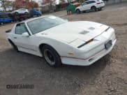 ✅ 1985 Pontiac Firebird Trans Am • VIN: 1G2FW87F6FN236136 • Lot: 43625199. Listed on IAAI with 48,610 mi. Free auction sales archive from the USA and detailed vehicle history report at DreamBid. Image 1.
