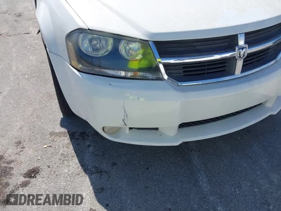 ✅ 2010 Dodge Avenger R/T • VIN: 1B3CC5FB0AN114421 • Лот: 41429805. Опубликован ранее на IAAI с пробегом 166 804 миль. Бесплатный доступ к архиву аукционных продаж из США и подробный отчёт об истории автомобиля на DreamBid. Изображение 12.