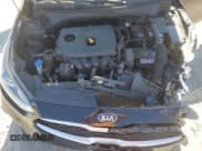 ✅ 2019 Kia Forte LXS • VIN: 3KPF24AD2KE025585 • Лот: 84921055. Опубликован ранее на Copart с пробегом 127 057 миль. Бесплатный доступ к архиву аукционных продаж из США и подробный отчёт об истории автомобиля на DreamBid. Изображение 11.