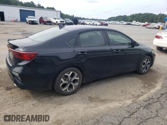 ✅ 2019 Kia Forte LXS • VIN: 3KPF24AD7KE091730 • Lot: 58239955. Listed on Copart with 90,006 mi. Free auction sales archive from the USA and detailed vehicle history report at DreamBid. Image 3.