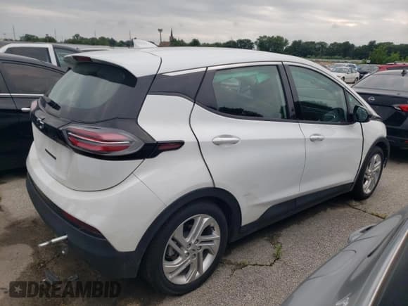 ✅ 2023 Chevrolet Bolt EV 1LT • VIN: 1G1FW6S04P4101868 • Lot: 65900244. Wystawiony na Copart z przebiegiem 15 989 mil. Bezpłatny archiwum sprzedaży aukcyjnych z USA i szczegółowy raport historii pojazdu na DreamBid. Zdjęcie 3.