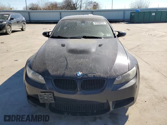 ✅ 2011 BMW M3 • VIN: WBSKG9C54BE368874 • Lot: 37296974. Wystawiony na Copart z przebiegiem 180 153 mil. Bezpłatny archiwum sprzedaży aukcyjnych z USA i szczegółowy raport historii pojazdu na DreamBid. Zdjęcie 5.
