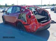 ✅ 2025 Tesla Model Y Long Range • VIN: 7SAYGDEE1SF292498 • Lot: 42781745. Listed on IAAI with 7,444 mi. Free auction sales archive from the USA and detailed vehicle history report at DreamBid. Image 3.