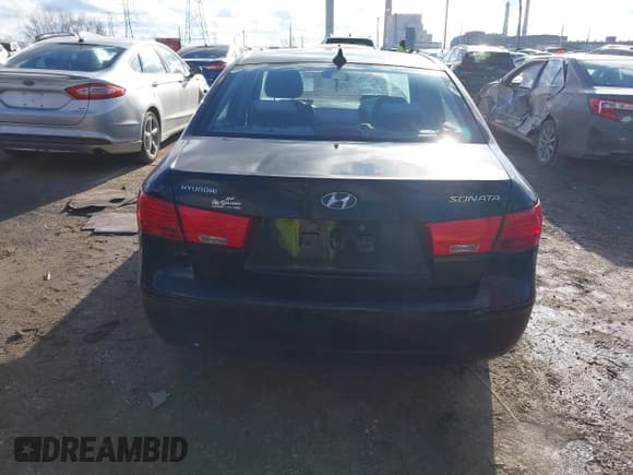✅ 2009 Hyundai Sonata GLS • VIN: 5NPET46C09H558405 • Лот: 41237979. Опубликован ранее на IAAI с пробегом Не указан. Бесплатный доступ к архиву аукционных продаж из США и подробный отчёт об истории автомобиля на DreamBid. Изображение 16.