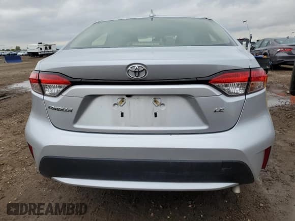 ✅ 2022 Toyota Corolla LE • VIN: JTDEPMAE0N3006163 • Lot: 85512265. Wystawiony na Copart z przebiegiem 93 500 mil. Bezpłatny archiwum sprzedaży aukcyjnych z USA i szczegółowy raport historii pojazdu na DreamBid. Zdjęcie 6.