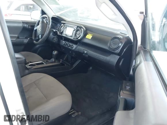 ✅ 2017 Toyota Tacoma SR • VIN: 5TFRX5GN6HX074642 • Лот: 42345316. Опубликован ранее на IAAI с пробегом 78 652 миль. Бесплатный доступ к архиву аукционных продаж из США и подробный отчёт об истории автомобиля на DreamBid. Изображение 5.