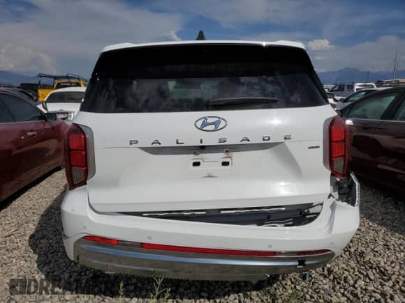 2023 Hyundai Palisade Calligraphy z VIN KM8R7DGE2PU567045, wystawiony jako Copart lot #70101724 z przebiegiem 29 290 mil mil oraz Szkoda całkowita • Salvage title. Historia ofert i sprzedaży dostępna na DreamBid. Obrazek 6.