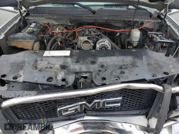 ✅ 2011 GMC Sierra 1500 SLE • VIN: 3GTP2VE34BG105955 • Lot: 81844255. Listed on Copart with 215,131 mi. Free auction sales archive from the USA and detailed vehicle history report at DreamBid. Image 11.