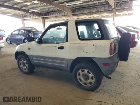 ✅ 1996 Toyota RAV4 • VIN: JT3XP10V4T0004427 • Lot: 46735385. Wystawiony na Copart z przebiegiem 73 387 mil. Bezpłatny archiwum sprzedaży aukcyjnych z USA i szczegółowy raport historii pojazdu na DreamBid. Zdjęcie 2.