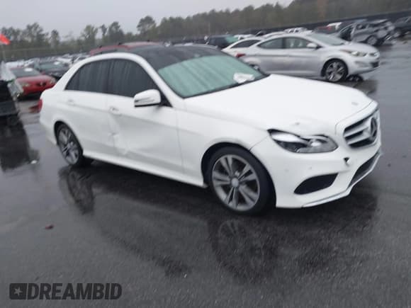 ✅ 2016 Mercedes-Benz E 350 Sport • VIN: WDDHF5KB5GB181176 • Лот: 43517979. Опубликован ранее на IAAI с пробегом 112 001 миль. Бесплатный доступ к архиву аукционных продаж из США и подробный отчёт об истории автомобиля на DreamBid. Изображение 1.