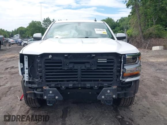 ✅ 2019 Chevrolet Silverado 1500 LT • VIN: 2GCVKPEC3K1103917 • Lot: 42600188. Wystawiony na IAAI z przebiegiem 100 618 mil. Bezpłatny archiwum sprzedaży aukcyjnych z USA i szczegółowy raport historii pojazdu na DreamBid. Zdjęcie 6.