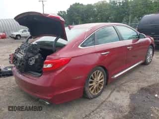 2015 Hyundai Sonata Limited z VIN 5NPE34AF8FH015008, wystawiony jako IAAI lot #42699857 z przebiegiem 123 116 mil mil oraz . Historia ofert i sprzedaży dostępna na DreamBid. Obrazek 4.