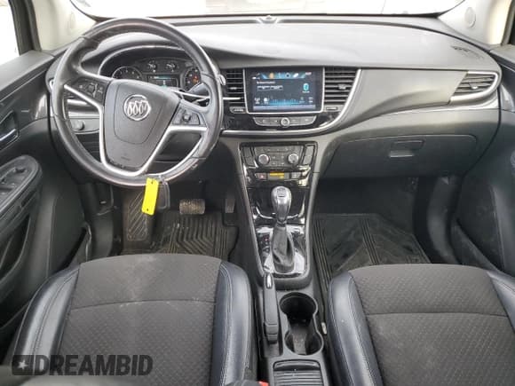 ✅ 2019 Buick Encore Preferred • VIN: KL4CJASB1KB706586 • Lot: 48301525. Wystawiony na Copart z przebiegiem 120 713 mil. Bezpłatny archiwum sprzedaży aukcyjnych z USA i szczegółowy raport historii pojazdu na DreamBid. Zdjęcie 8.