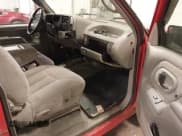 ✅ 1996 Chevrolet Silverado 1500 • VIN: 1GCEK19R9TE174096 • Lot: 43746619. Wystawiony na IAAI z przebiegiem 272 843 mil. Bezpłatny archiwum sprzedaży aukcyjnych z USA i szczegółowy raport historii pojazdu na DreamBid. Zdjęcie 5.