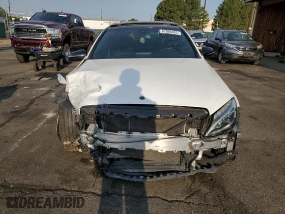 ✅ 2018 Mercedes-Benz C 43 AMG • VIN: 55SWF6EB6JU275489 • Lot: 67980455. Wystawiony na Copart z przebiegiem 72 786 mil. Bezpłatny archiwum sprzedaży aukcyjnych z USA i szczegółowy raport historii pojazdu na DreamBid. Zdjęcie 5.